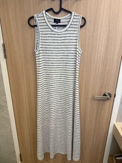 (Category: ) located in . Submitted by joy08.preloved (Listing ID 1428466885, Image 1). Description: .