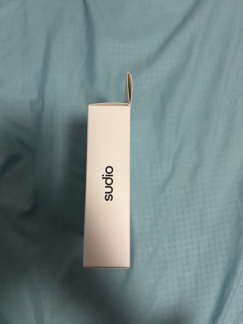 Sudio Wireless earbuds414070992327168001