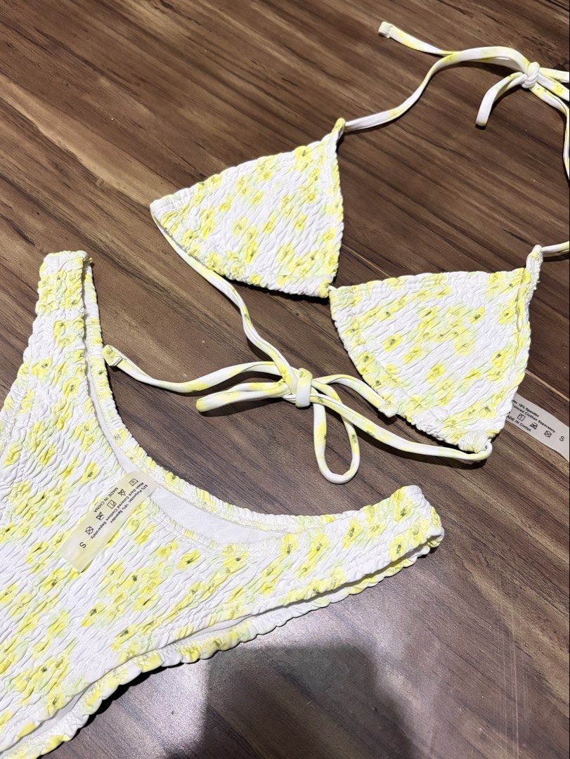 TAKE ALL Swimsuit bikini one piece & two piece ribbed set (Category: Bikinis & Swimsuits) located in Mandaluyong City. Submitted by elayg (Listing ID 1428569273, Image 2). Description: For TAKE ALL swimsuit / bikini Please check photos for details can nego if sure buyer can tingi but should get atleast 2 sets Size small Loc: Mandaluyong (can lalamove, grab, ship via lbc) tags #ribbed #bikini #swimsuit #summer #swimwear #onepiece #twopiece.
