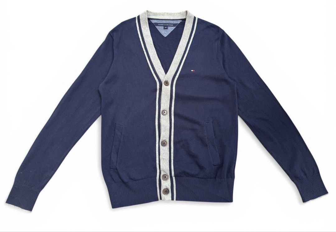 Tommy Hilfiger Cardigan (Category: Coats, Jackets and Outerwear) located in Kabankalan. Submitted by secondhandgems2 (Listing ID 1428459171, Image 1). Description: Size small on tag (20w 27L) Excellent condition No flaws.
