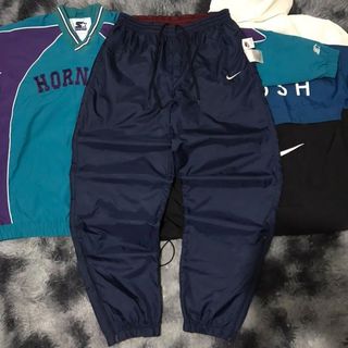 (Category: ) located in . Submitted by rymd_thrift (Listing ID 1428502652, Image 1). Description: .