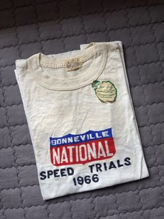 (Category: ) located in . Submitted by vintageday (Listing ID 1428518947, Image 1). Description: .