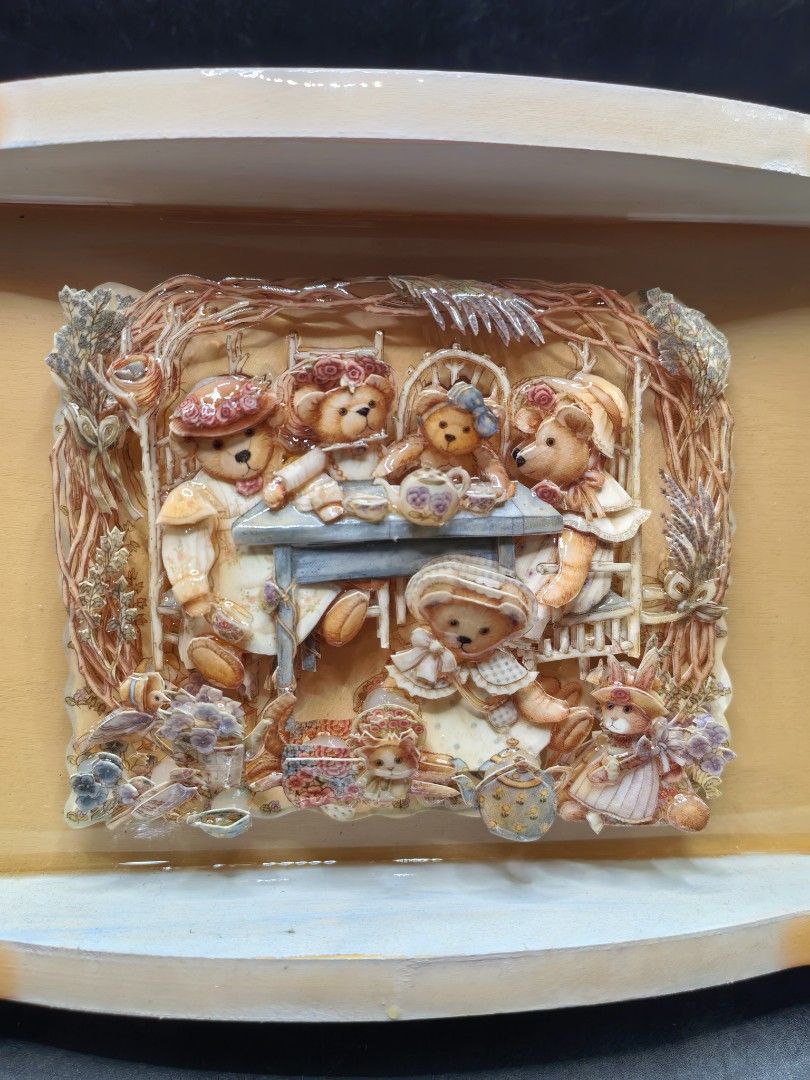 3D Wall Art (Category: Wall Decor) located in Cebu City. Submitted by dudes_villanueva (Listing ID 1428638184, Image 2). Description: 3D Wall Art 📌Depicting a scene of teddy bears having a tea. 📌Type: 3D Wall Plaque / Picture 📌In excellent condition. No Hook. L10xH5.25 in.