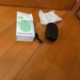 Brand-new Wireless Mouse in Black