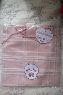 （分類：）位於 。 由 aurora.__. 提交（商品編號 1428673226，圖片 1）。簡介： 。