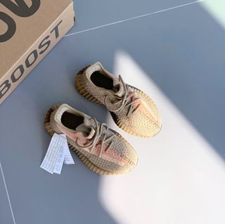 1,000+ Yeezy 350 v2 earth For Sale | Sneakers | Carousell Singapore