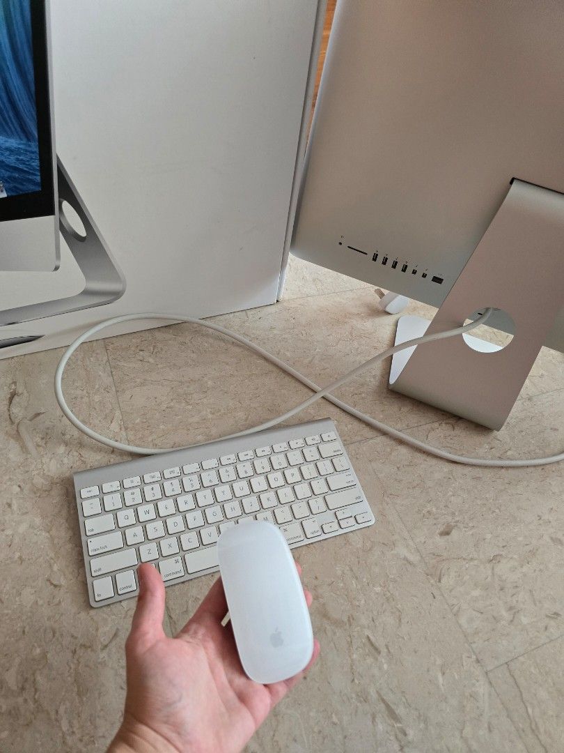 Apple iMac 21.5" (Late 2013) Full Set with Box413256629083197444