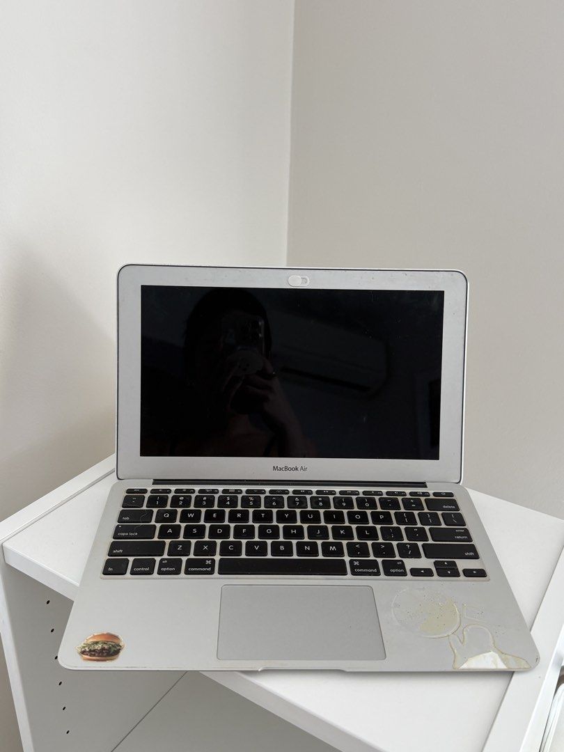 Apple MacBook Air412407858852024320