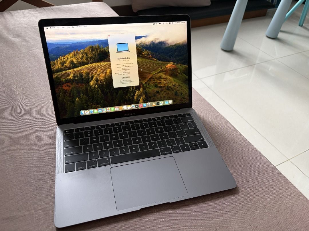 Apple MacBook Air 2019 13" Retina 8GB 256GB- Silver