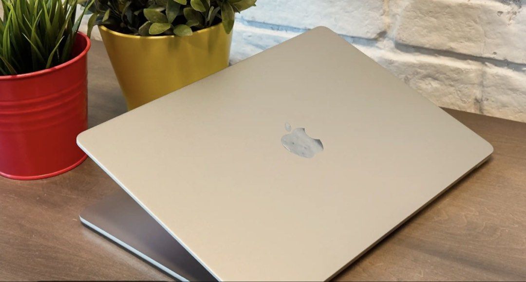 Apple MacBook M4 Air - Gold412361271206881285
