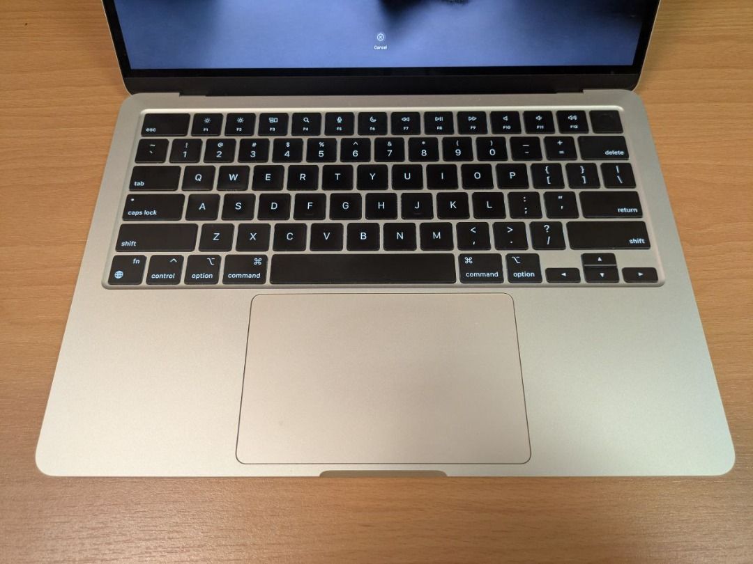 Macbook Air M2 13inch412407854835312643