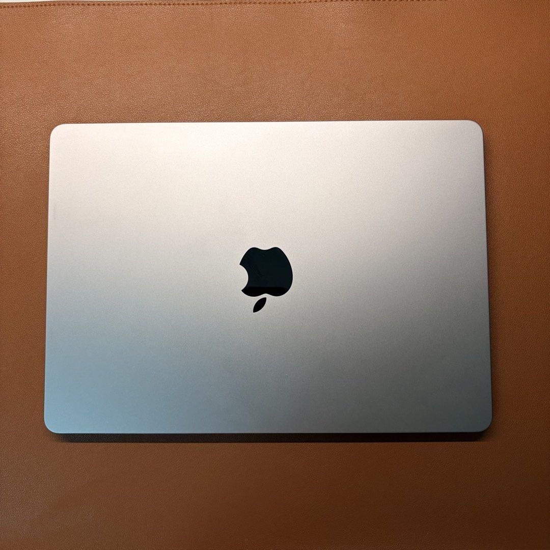 Apple MacBook Air M2 (2022)412357320518543362