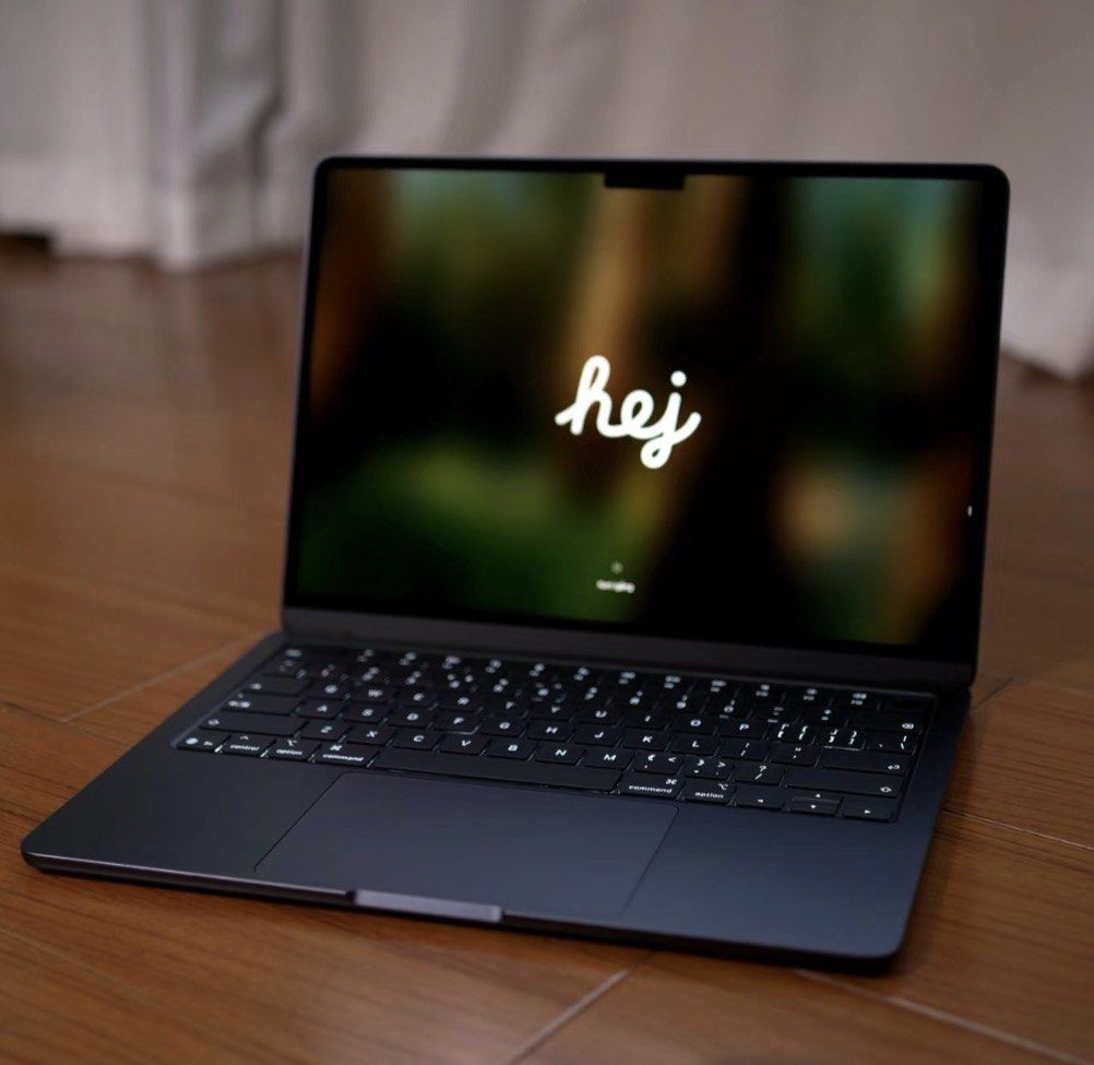 Apple MacBook Air  M4 256GB- Midnight