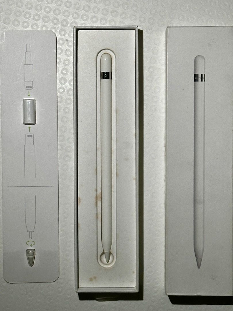 Apple Pencil (1st gen) (Category: Other Mobile & Gadget Accessories) located in Lucena. Submitted by francisdericklzd (Listing ID 1428721801, Image 1). Description: Visible stain marks on the box but item itself is guaranteed in good condition.