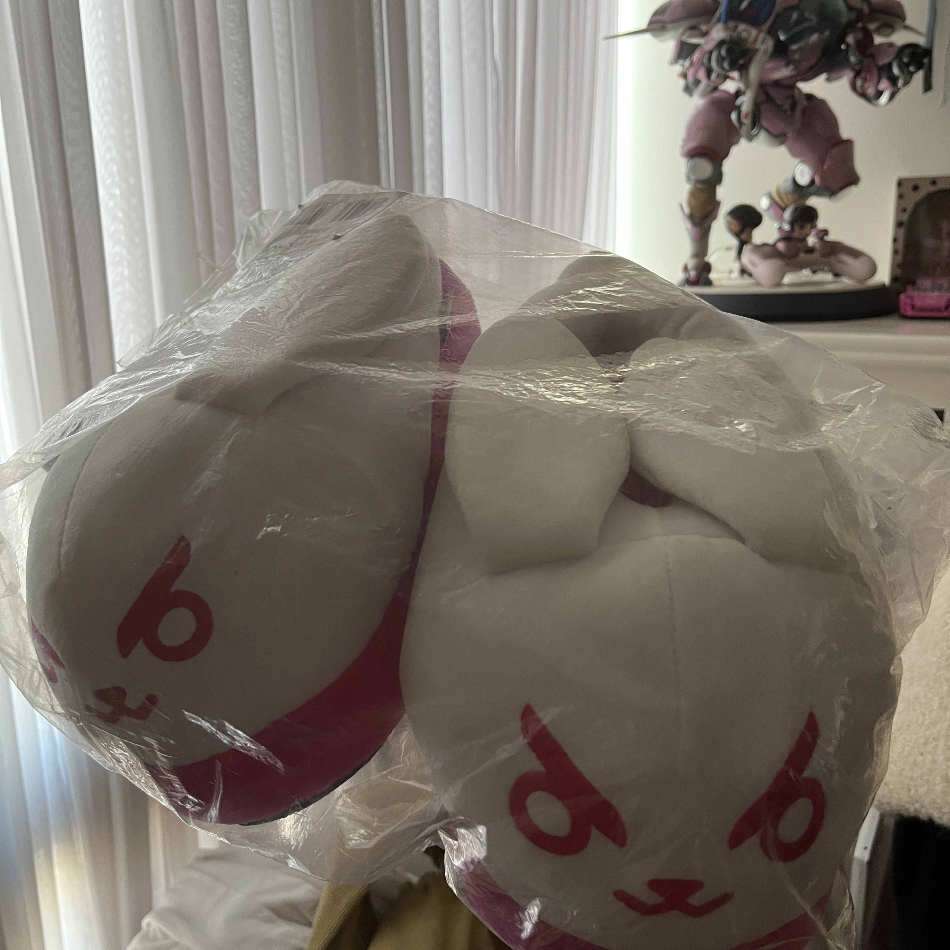 Authentic Overwatch d.va Bunny Slippers Blizzard (Category: Slippers and slides) located in Quezon City. Submitted by balletchrina (Listing ID 1428695059, Image 1). Description: Slight yellowing due to storage but u can have it dry cleaned naman Medium size.