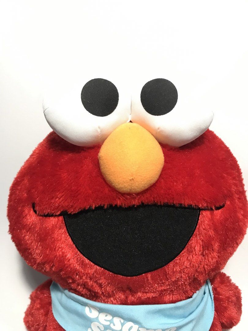 Baby Elmo by FuRyu (Category: Plushies & Soft Toys) located in Cainta. Submitted by anik_anik_manila (Listing ID 1428664817, Image 2). Description: • Baby Elmo by FuRyu • FuRyu is a Japanese licensed toy brand • Sesame street x FuRyu wash tag • Being sold at orange app for ₱800 • Height: 15 inches • RFS: Decluttering Price: ₱500 +sf Sale price: ₱350 • Shipping schedule 📌(J&T, LBC or Flash) Tuesdays, Thursdays and Saturdays (cut-off: 12nn) 📌Same