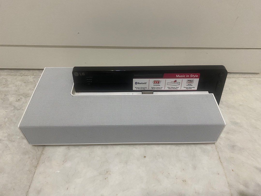 Bluetooth Speaker410525757594685440