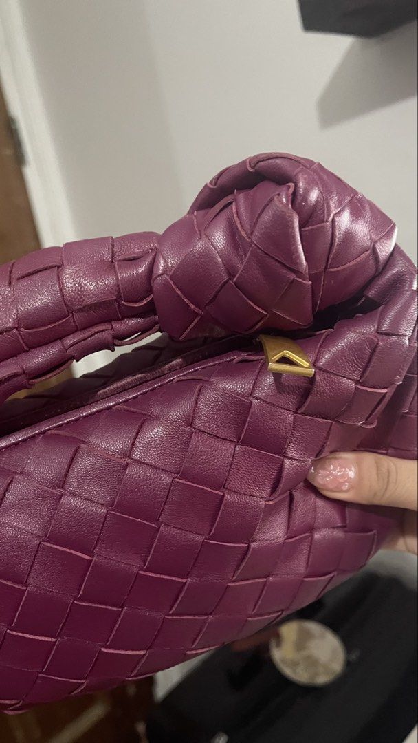 Bottega Veneta Mini Jodie (Category: Luxury Bags & Wallets) located in Quezon City. Submitted by sabsabsab_ (Listing ID 1428770919, Image 2). Description: Comes with a stuffer & dust bag All sales are final & non returnable.