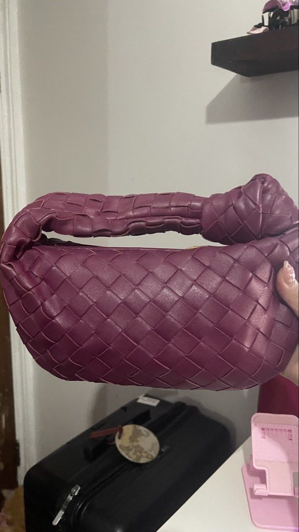 Bottega Veneta Mini Jodie (Category: Luxury Bags & Wallets) located in Quezon City. Submitted by sabsabsab_ (Listing ID 1428770919, Image 1). Description: Comes with a stuffer & dust bag All sales are final & non returnable.