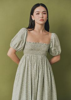 (Category: ) located in . Submitted by mywardrobeexploded (Listing ID 1428729932, Image 1). Description: .