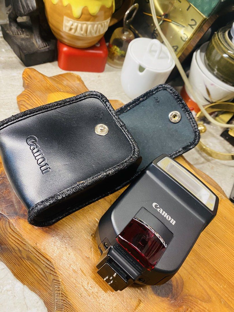 Canon Speedlite 220EX Flash (Category: Flashes) located in Bacolod City. Submitted by jeffreyhue19895 (Listing ID 1428664988, Image 2). Description: Working & from Japan.
