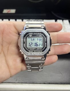 (Category: ) located in . Submitted by sneaker_cop (Listing ID 1428762832, Image 1). Description: .