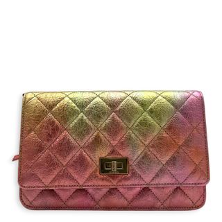 (Category: ) located in . Submitted by carousellluxury (Listing ID 1428509521, Image 1). Description: .