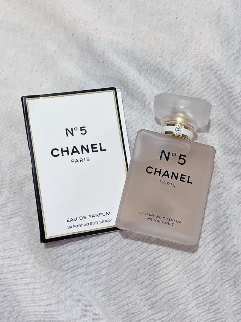 Chanel No. 5 Hair Mist 35 ml + Eau De Parfum Sample - Bundle (Category: Fragrance & Deodorants) located in Mandaluyong City. Submitted by softiess143 (Listing ID 1428694442, Image 1). Description: • I bought the Hair Mist from Japan - only sprayed once so still 99% full; no box available • For the sample perfume, also only sprayed once; the paper packaging is a little crumpled • Mode of payment: Gcash or Landbank only • Grab or Lalamove delivery 