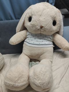 (Category: ) located in . Submitted by jaeay (Listing ID 1428775990, Image 1). Description: .