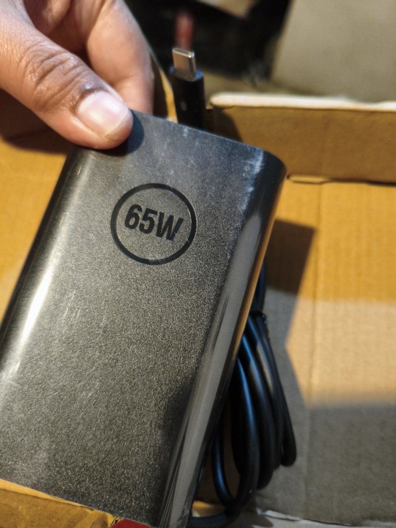 Dell Laptop Charger bnew (Category: Laptops & Notebooks) located in Cavite. Submitted by cappfinds86177 (Listing ID 1428732164, Image 1). Description: bnew cod lalamove.
