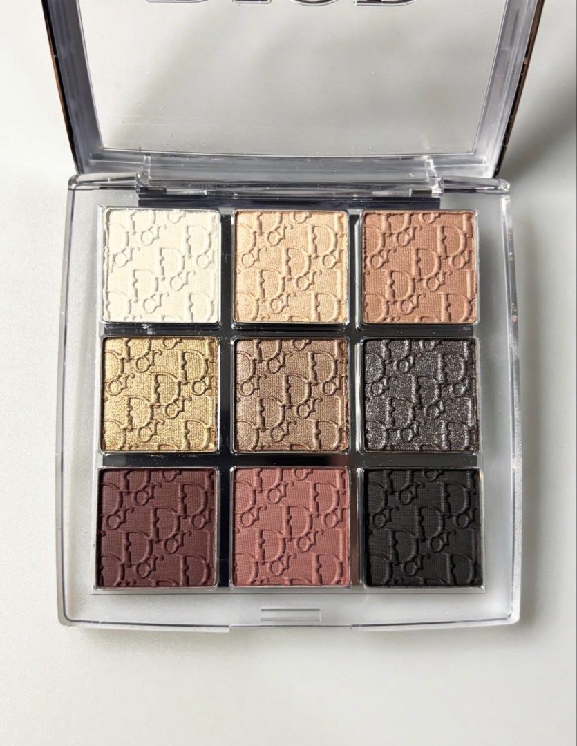 Dior Backstage Eye Palette (Category: Makeup) located in Bulacan. Submitted by shopwithme_23 (Listing ID 1428753478, Image 3). Description: ✅💯authentic (money back guarantee if proven fake) ✅with box Shade: 002 Smokey Essentials.