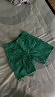 (Category: ) located in . Submitted by deectr (Listing ID 1428608898, Image 1). Description: .