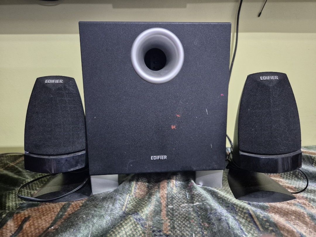 Edifier Speaker System with Subwoofer410573732484239361