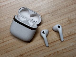 (Category: ) located in . Submitted by sellnatma (Listing ID 1428729689, Image 1). Description: .
