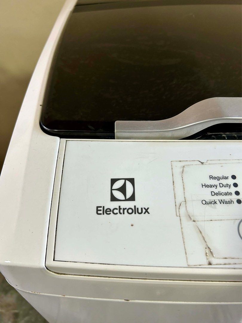 Electrolux Automatic Washing Machine EWT754XW (Category: Washing Machines and Dryers) located in Angeles City. Submitted by honeybowteek23 (Listing ID 1428785881, Image 3). Description: Electrolux Fully Automatic P6,999 Only 7.5kgs Fully Automatic 220v Electrolux Brand Good Condition Heavy duty No issue Minor scratch Loc: Angeles City Like our page: Honey Bowteek Page .