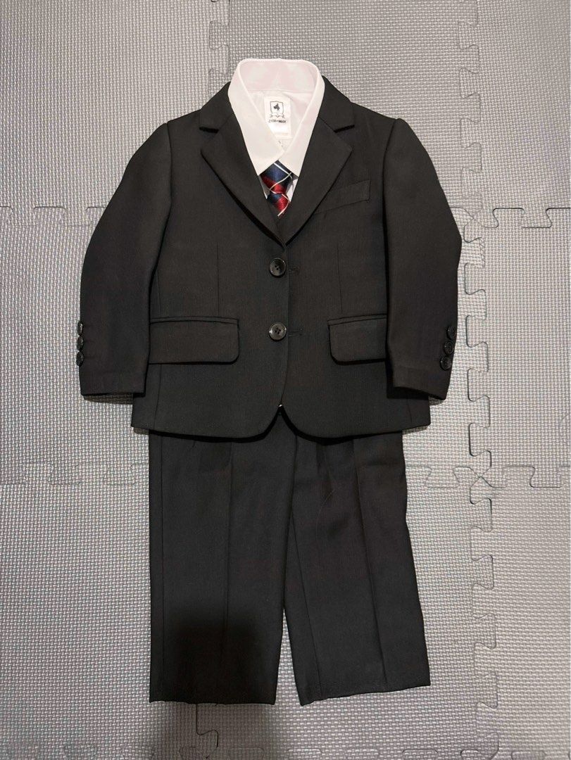 FOR RENT: Boys' Black Suit Set (Category: Babies & Kids Fashion) located in Pasig City. Submitted by dianexing (Listing ID 1428781866, Image 1). Description: Size 36 Fits 1-2 years old Rent: P1000; Deposit: P1000 3999.75.
