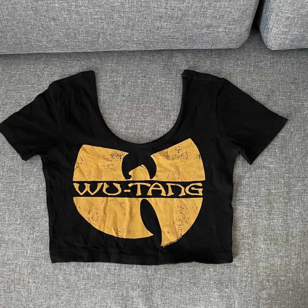 Forever 21 Crop Top Wu Tang (Category: Blouses) located in Paranaque City. Submitted by jntspns (Listing ID 1428657149, Image 1). Description: This is a preloved item. No issues RFS: decluttering.