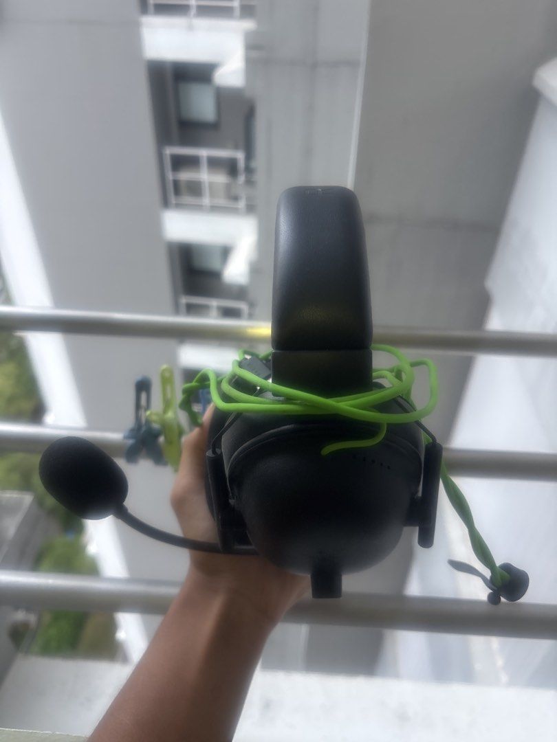 Gaming Headphones with Mic - Black and Green