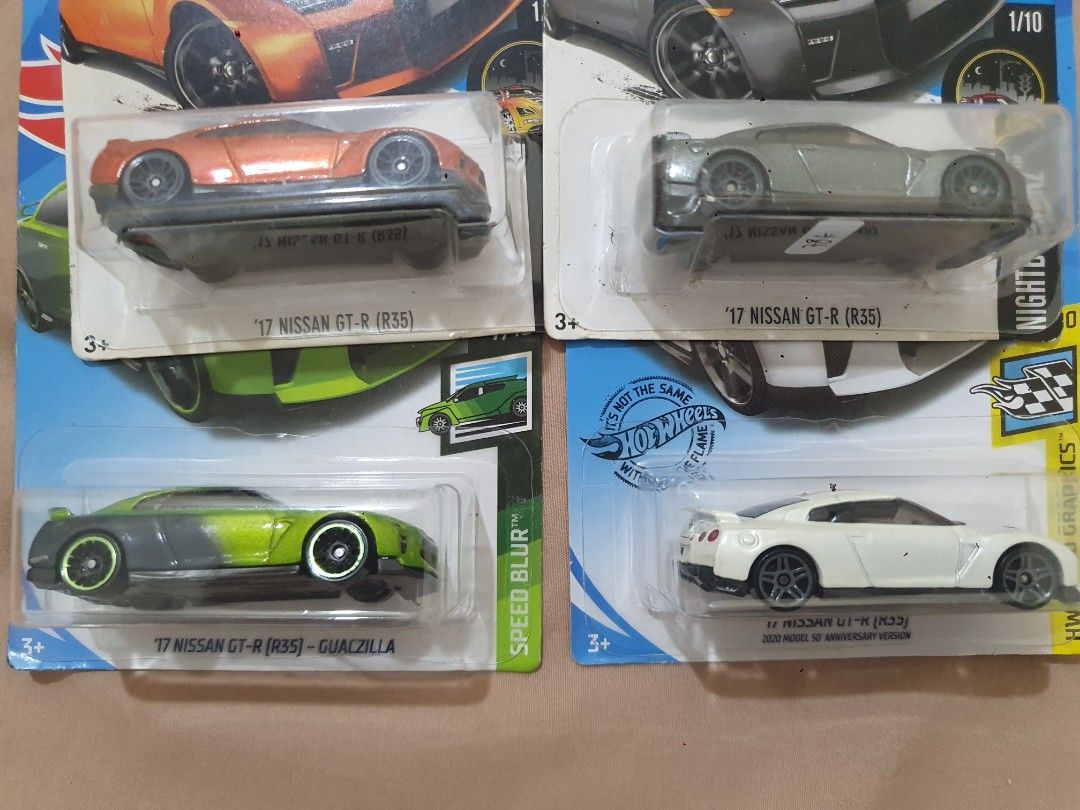 Hot Wheels '17 Nissan GT-R (R35) Set, Hobbies & Toys, Toys & Games on ...