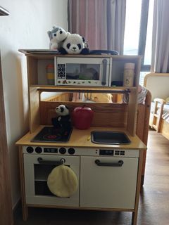 (Category: ) located in . Submitted by wenwne84 (Listing ID 1428647087, Image 1). Description: .