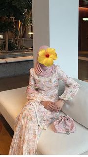 (Category: ) located in . Submitted by fazara96 (Listing ID 1425360285, Image 1). Description: .