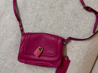 （分類：）位於 。 由 come.buy.take.it.home 提交（商品編號 1428770383，圖片 1）。簡介： 。
