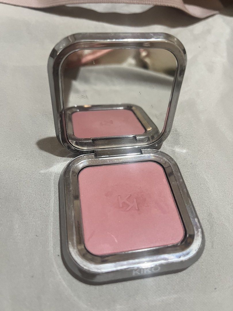 Kiko Milano Unlimited Blush (Category: Makeup) located in Taguig. Submitted by jaydjahs0220 (Listing ID 1428667294, Image 3). Description: Kiko Milano Unlimited Blush. The blush is a square compact with a mirror. The color is a light pink. The compact has some wear and tear on the surface. The net weight is 6g / 0.21 oz..