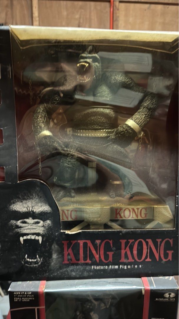 King Kong Feature Film Figure (Category: Figurines & Statues) located in Malabon City. Submitted by emperorseraph (Listing ID 1428632889, Image 1). Description: King Kong action figure from the Feature Film series. The figure is still in its original packaging. The box features the King Kong logo and a picture of the gorilla. The packaging also indicates the figure is for ages 17 and up..