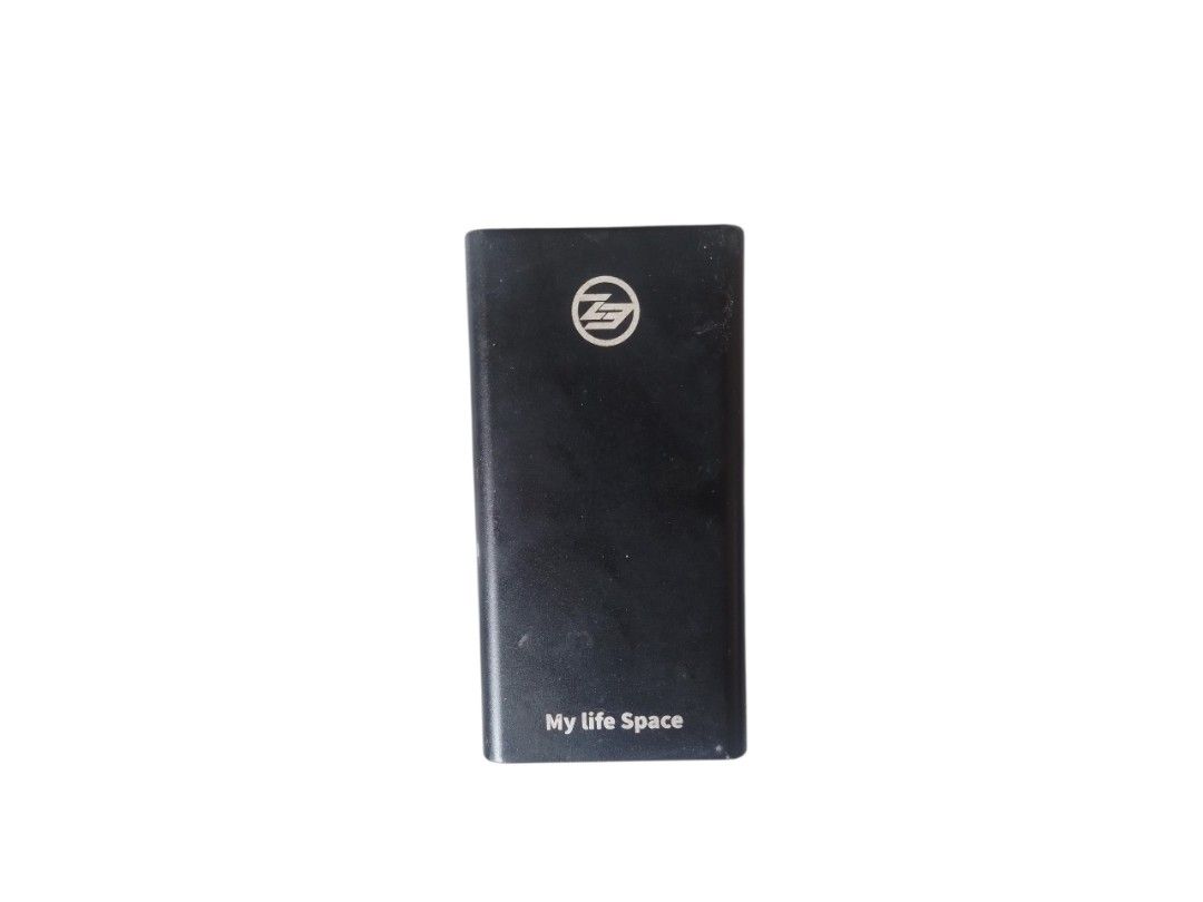 Kingspec SSD 240gb (Category: Hard Disks & Thumbdrives) located in Mandaluyong City. Submitted by preloved112156 (Listing ID 1428663910, Image 1). Description: - Good as new - No box included (nawala na ang box) - Compatible with Windows, Mac & Android - with Type C port for fast data transfer - Can be used to clone/migrate/backup your current OS - 240gb SSD MOP: Gcash, Maya, BDO, BPI, Maribank, GoTyme.
