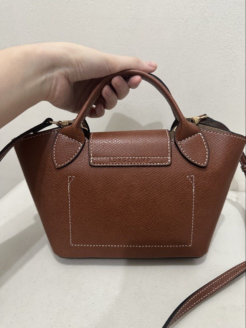 Longchamp Le Pliage Epure Bag (Category: Luxury Bags & Wallets) located in Manila. Submitted by spiceverythingnice (Listing ID 1426246552, Image 2). Description: Longchamp Le Pliage Epure Bag With Sling.