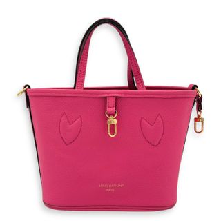 (Category: ) located in . Submitted by carousellluxury (Listing ID 1428658461, Image 1). Description: .