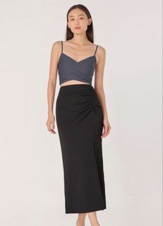(Category: ) located in . Submitted by shop_thriftx (Listing ID 1428679225, Image 1). Description: .