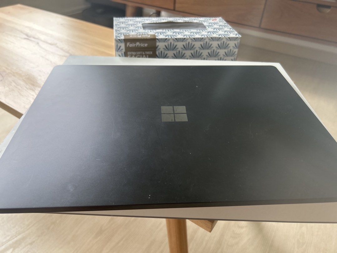 Microsoft Surface Laptop 4 - 15" - Black412407083566387204