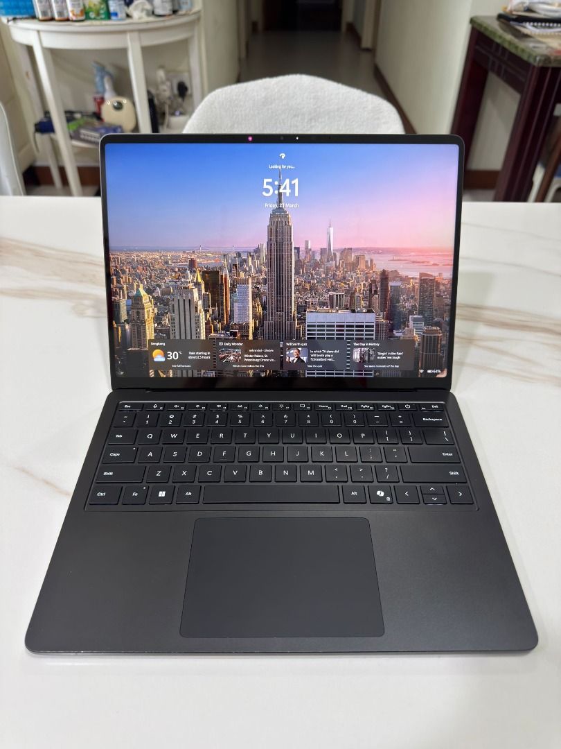 Microsoft Surface Laptop 7th Edition412358107297239040